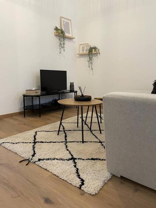 Suite 26-Appartement Au Coeur De Namur Bagian luar foto